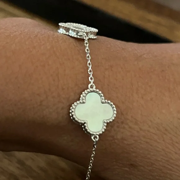 925 Silver clover bracelet adjustable 8in - Picture 7 of 13